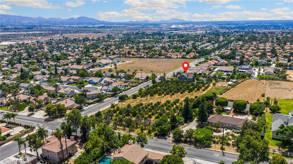 29412 Water Street Property Photo 44