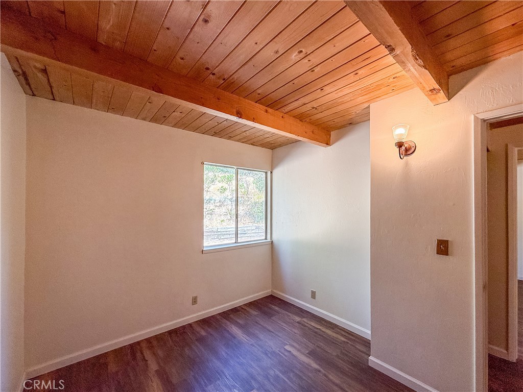 5552 Harris Cut Off Road Property Photo 19