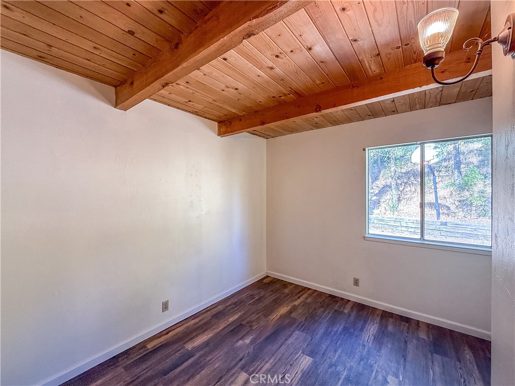 5552 Harris Cut Off Road Property Photo 20
