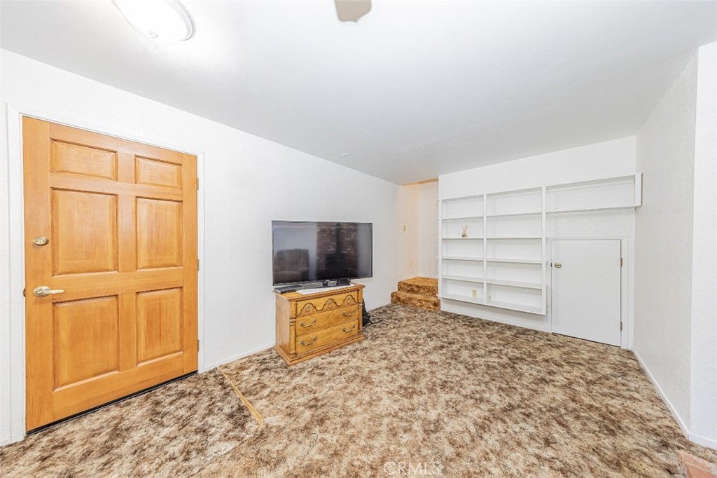 38601 Bon Veu Circle Property Photo 6
