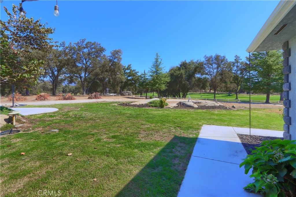 41345 Singing Hills Circle Property Photo 10