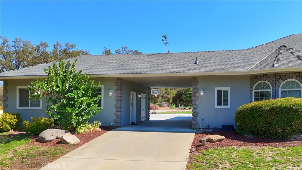 41345 Singing Hills Circle Property Photo 11