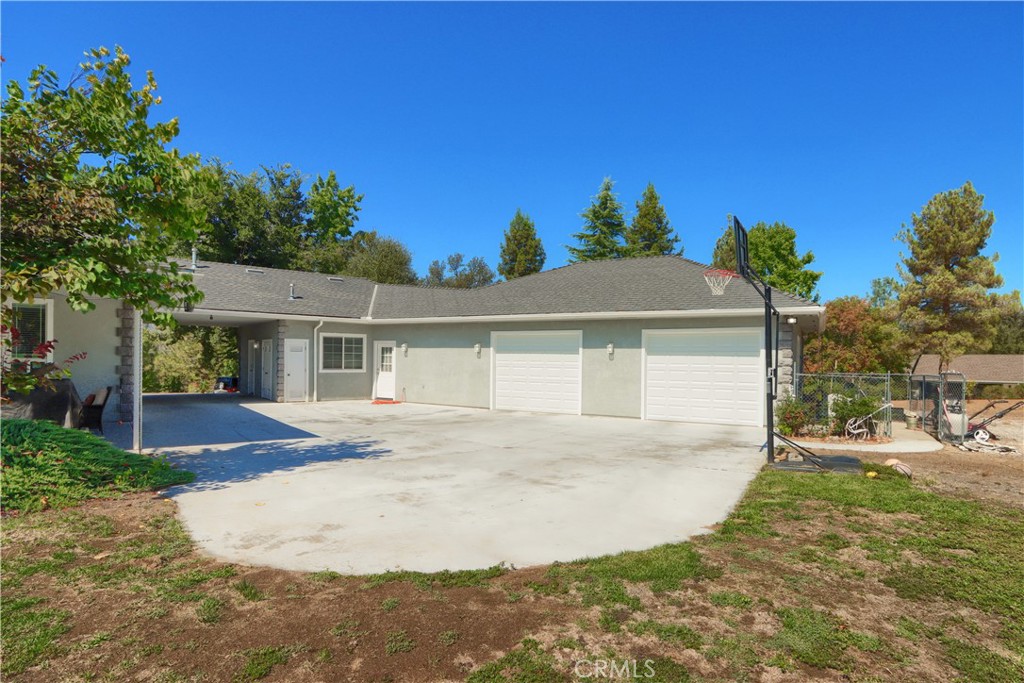 41345 Singing Hills Circle Property Photo 57