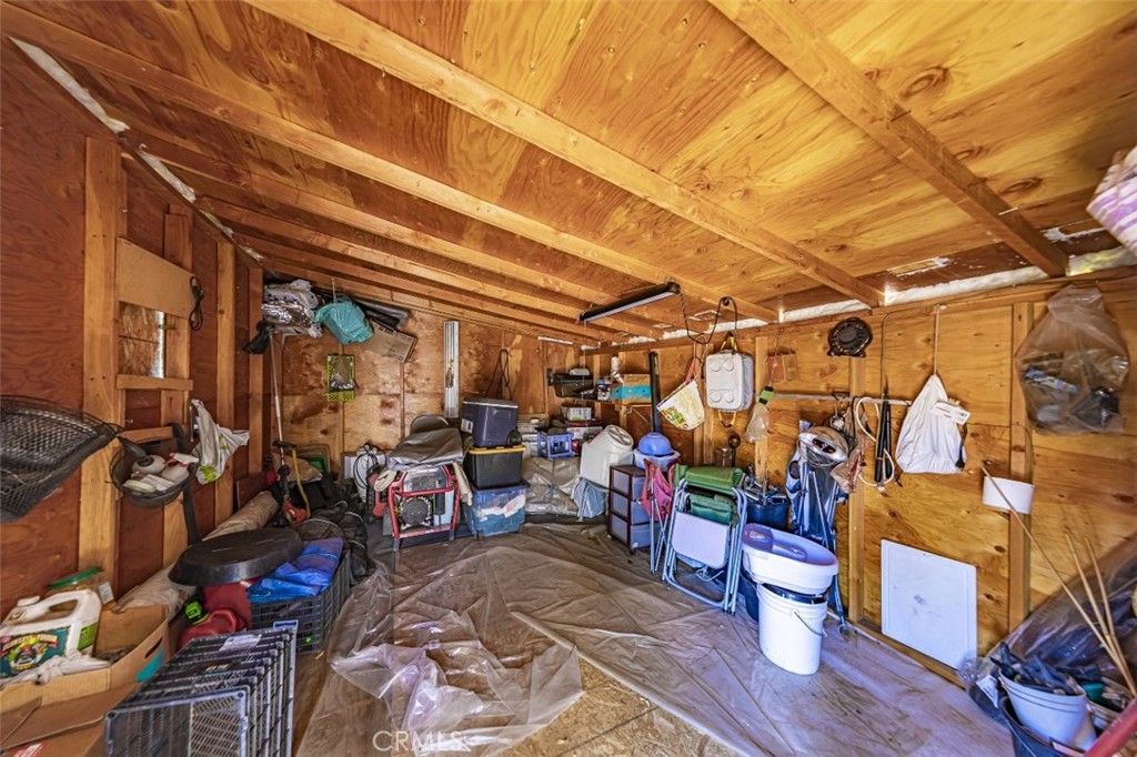 4200 Silver Lane Road Property Photo 6