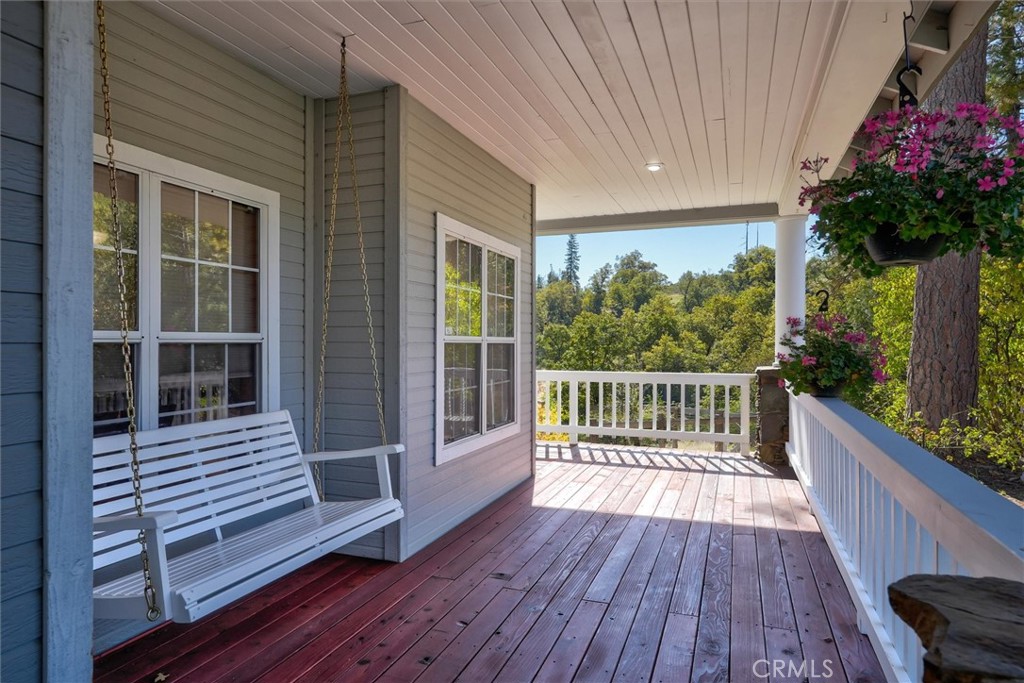 59484 Cascadel Property Photo 5