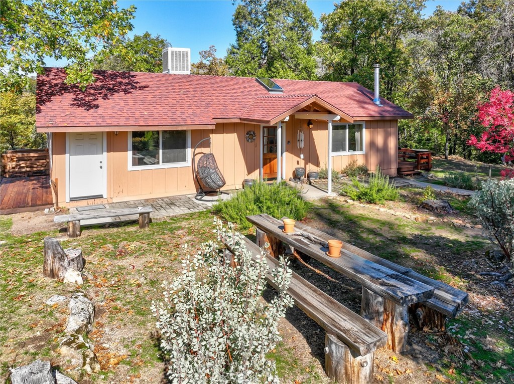 59484 Cascadel Property Photo 59