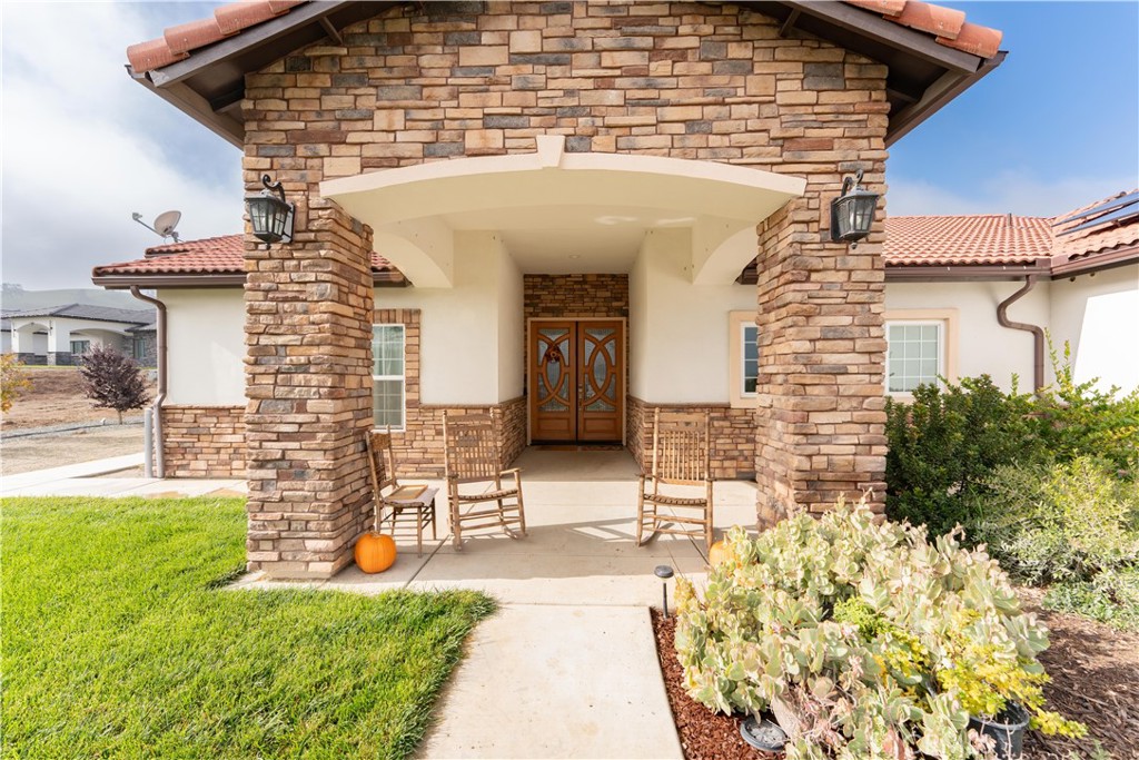 16605 Deer Creek Drive Property Photo 8