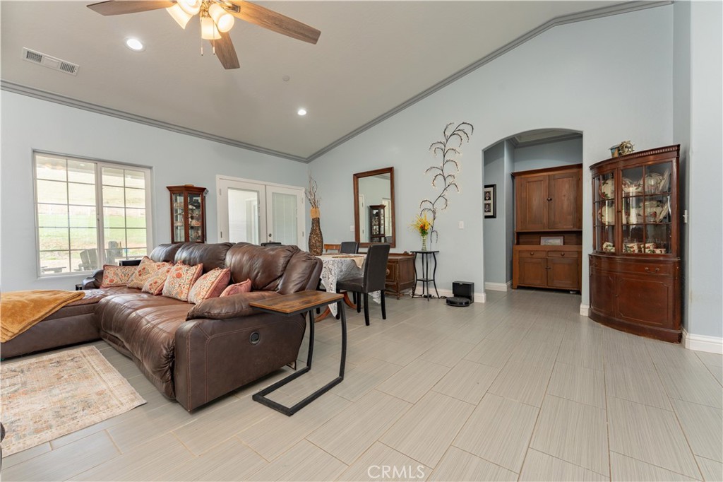 16605 Deer Creek Drive Property Photo 12