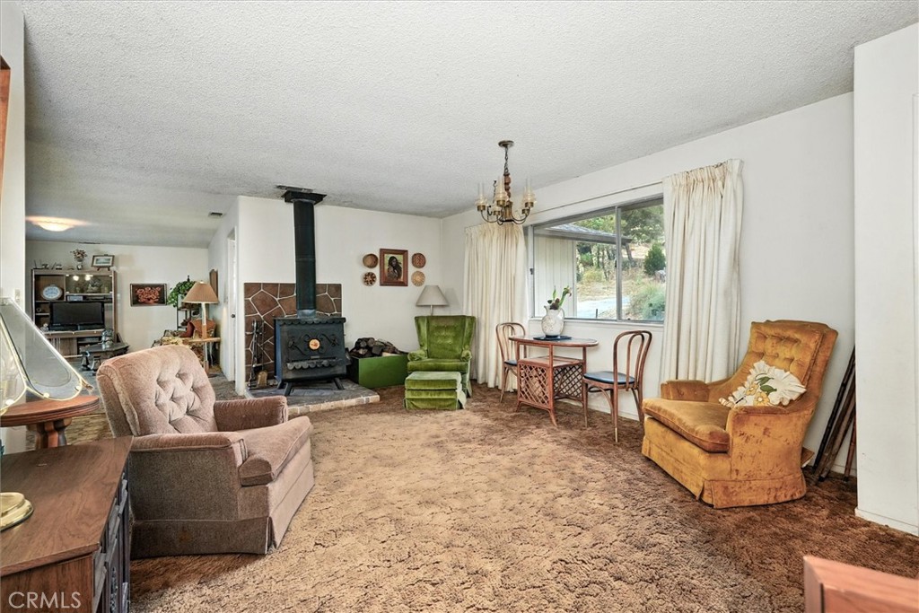 59556 Cascadel Property Photo 9
