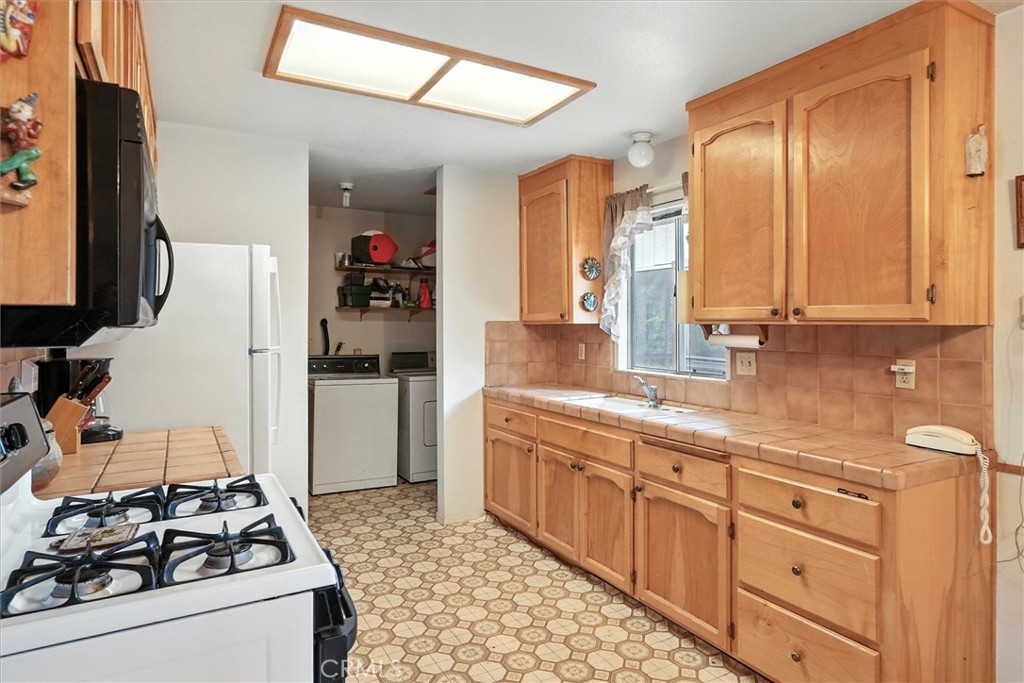 59556 Cascadel Property Photo 18