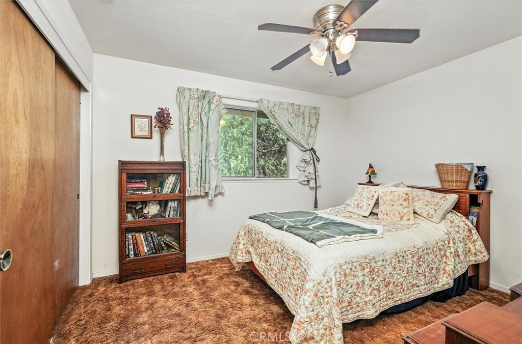 59556 Cascadel Property Photo 24