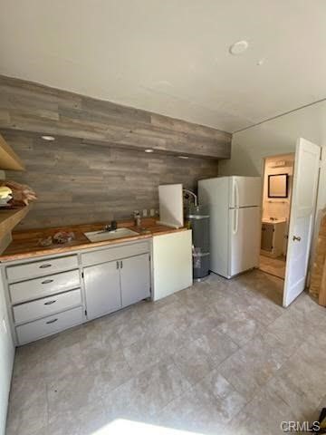 38797 Highway 41 Property Photo 8