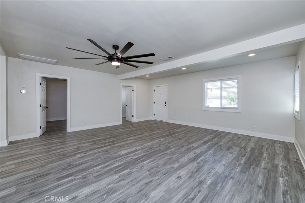 1317 Hall Avenue Property Photo 10
