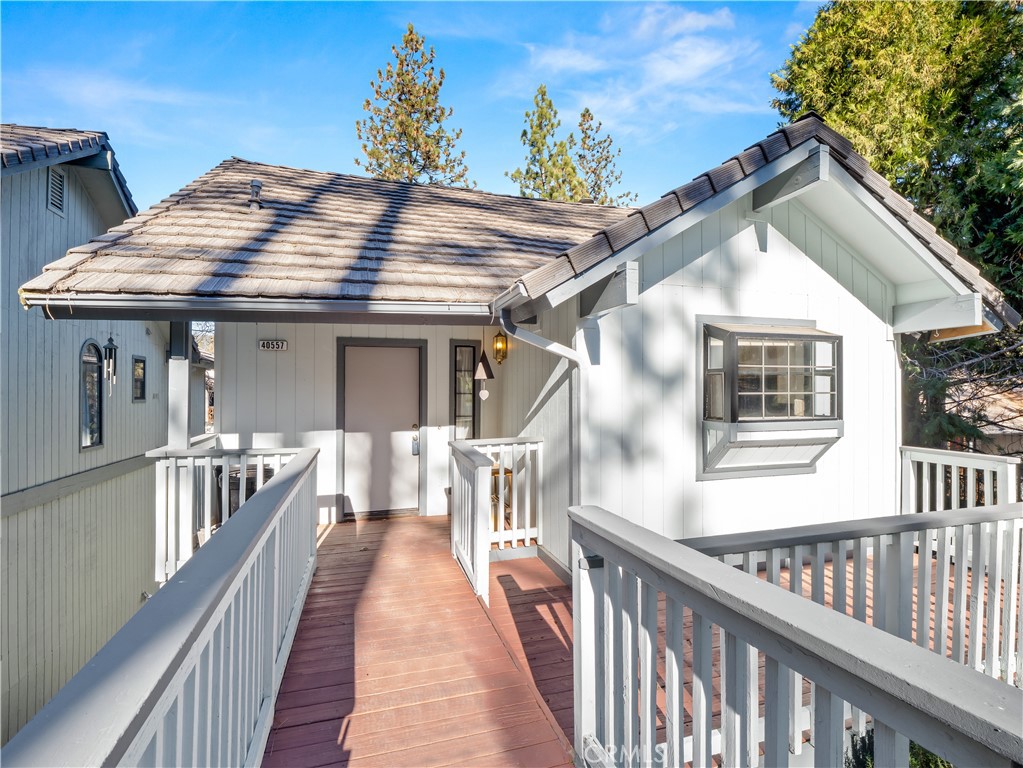 40557 Saddleback Road Property Photo 3