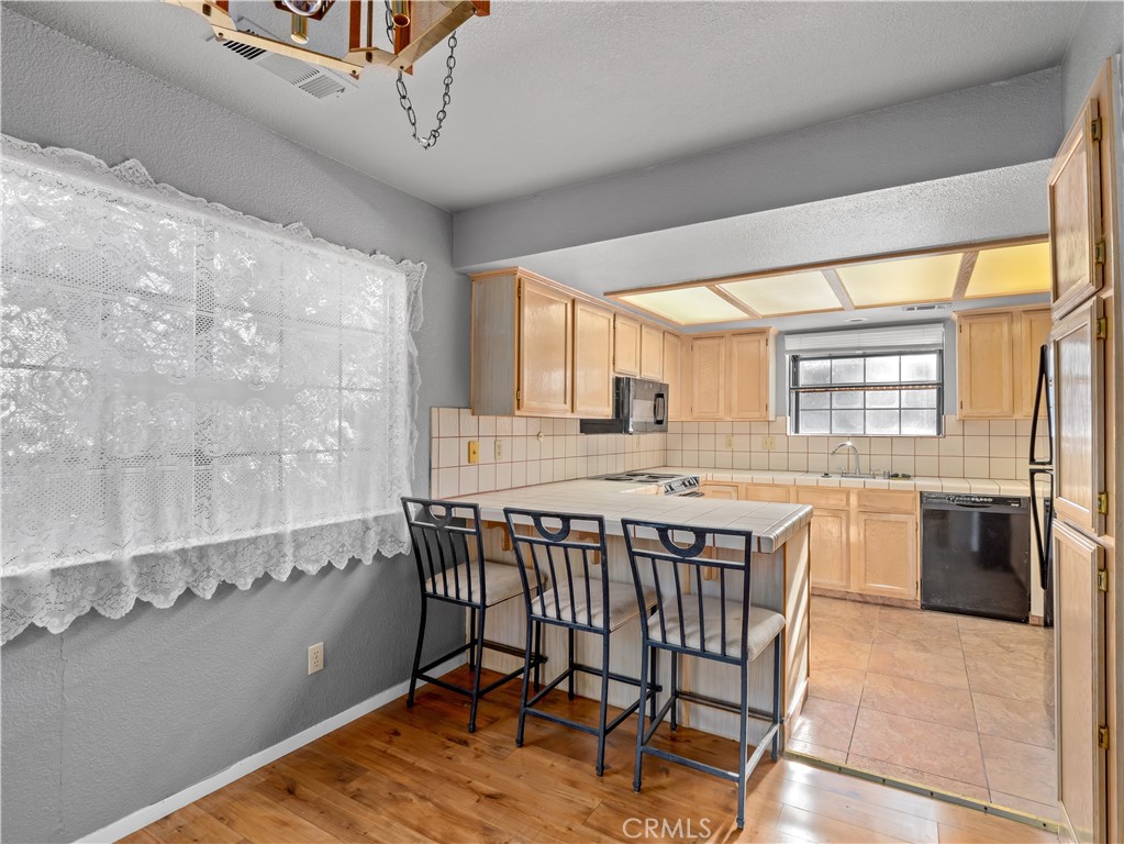 40557 Saddleback Road Property Photo 8