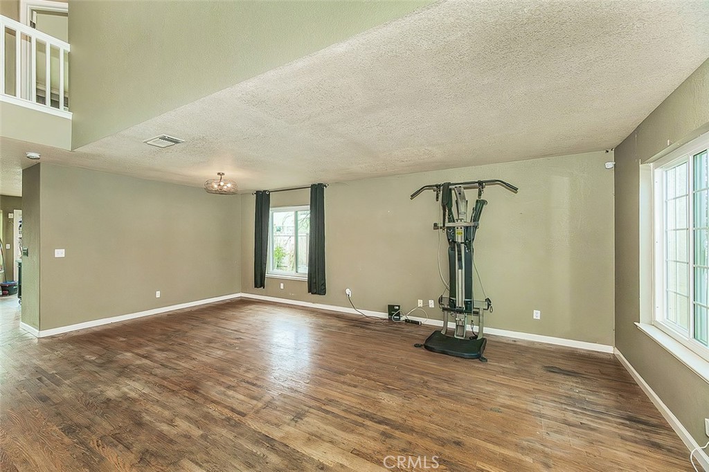 671 Cambria Lane Property Photo 3
