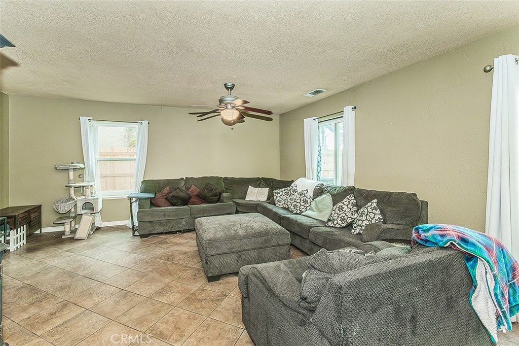 671 Cambria Lane Property Photo 8