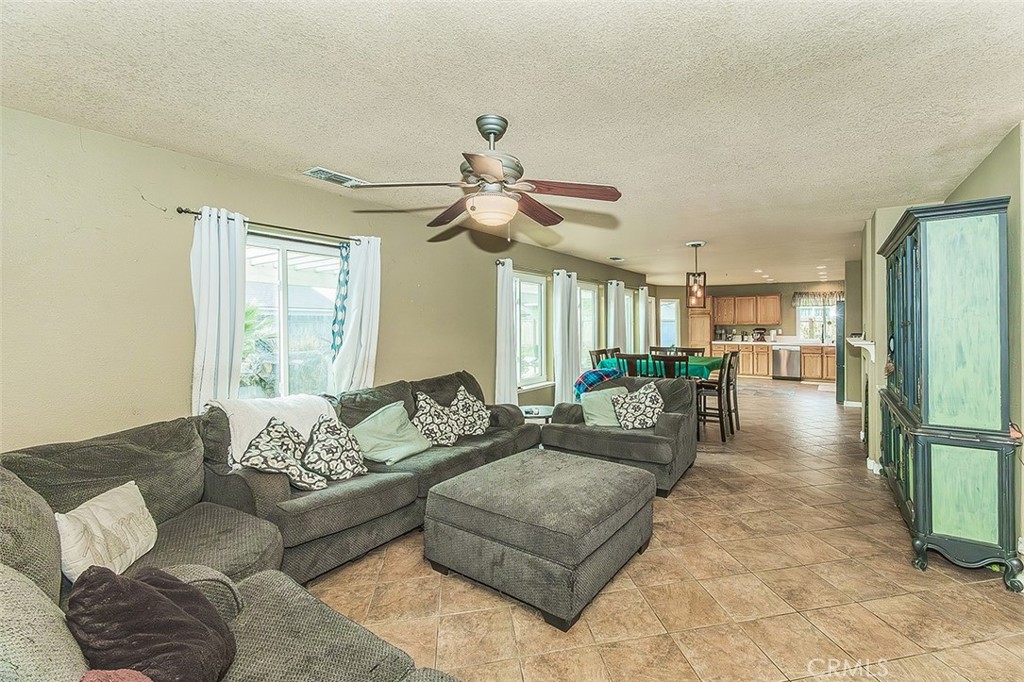 671 Cambria Lane Property Photo 11