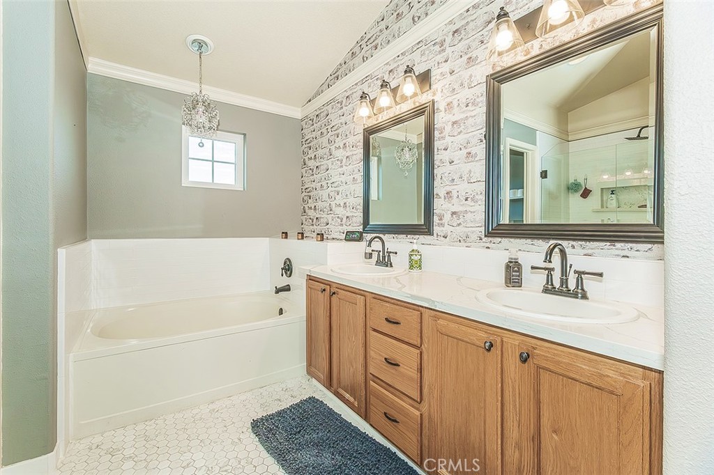 671 Cambria Lane Property Photo 22