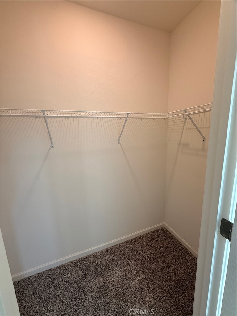 1105 E Orange Street Property Photo 24