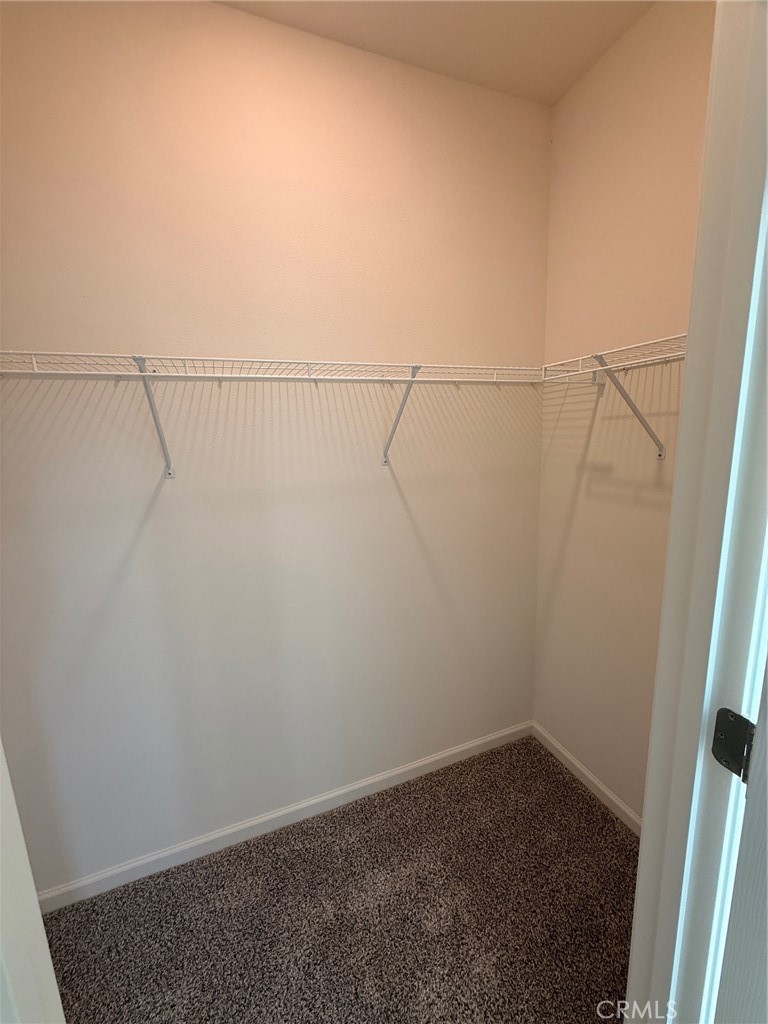 1105 E Orange Street Property Photo 24