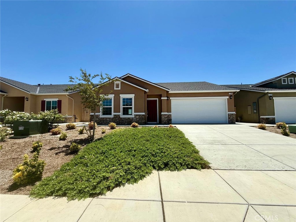 1204 E Orange Street Property Photo 1