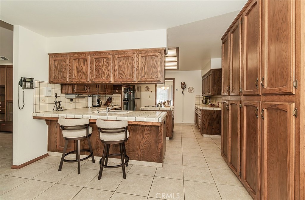 7355 N Pacific Property Photo 15