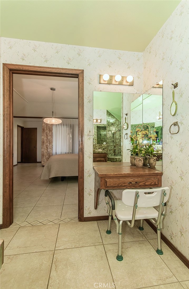 7355 N Pacific Property Photo 24