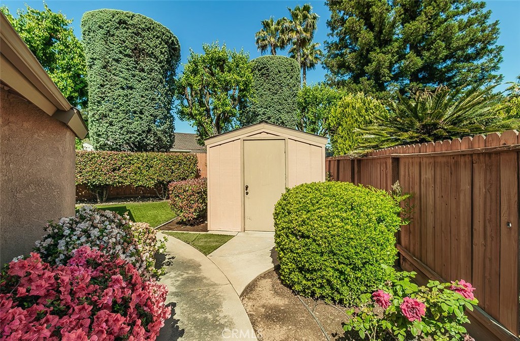 7355 N Pacific Property Photo 46