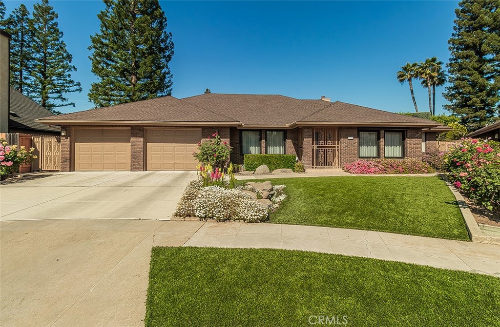 7355 N Pacific Property Photo 48