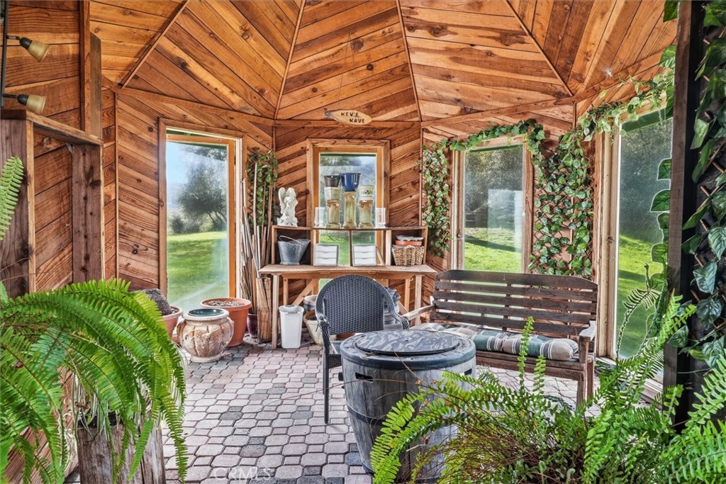 38076 Pine Meadow Property Photo 13