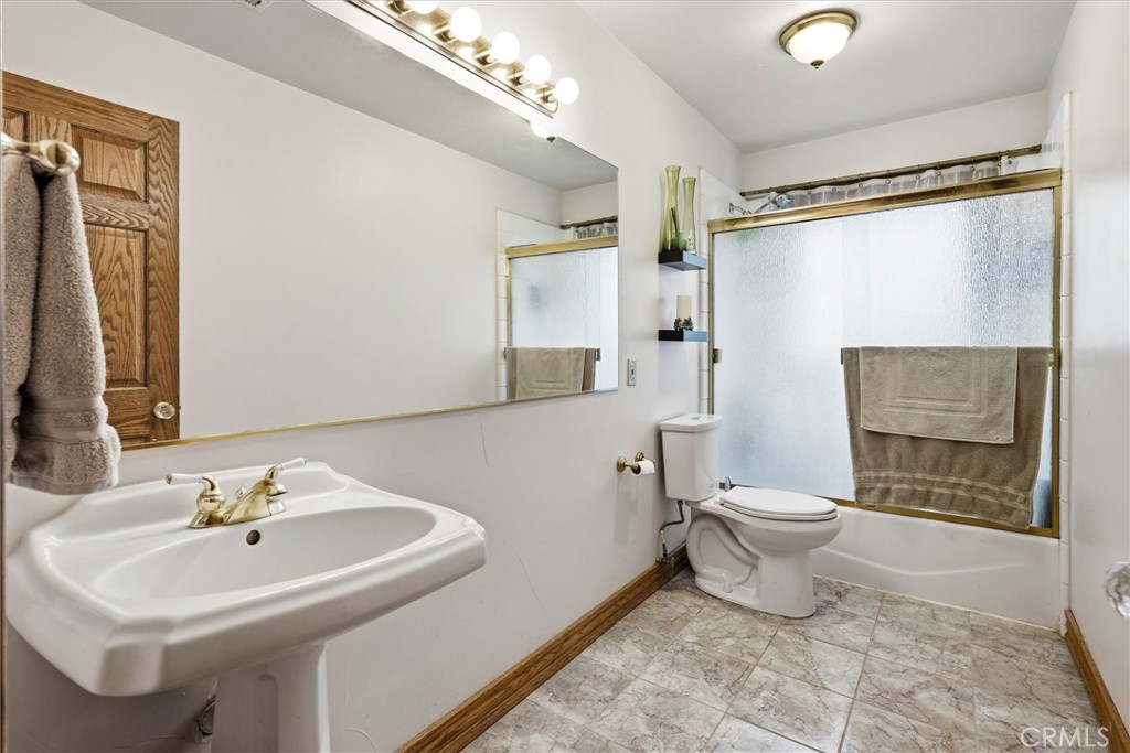 38076 Pine Meadow Property Photo 32