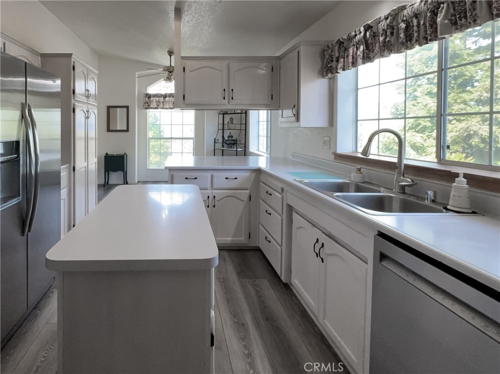 38075 Willowood Property Photo 12