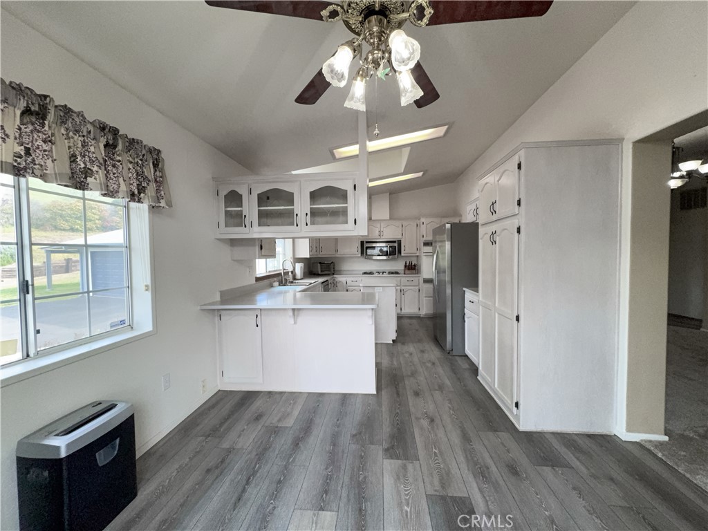 38075 Willowood Property Photo 13
