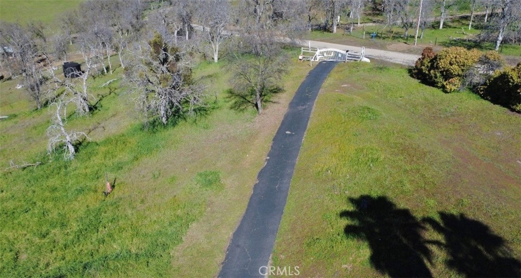 38075 Willowood Property Photo 34