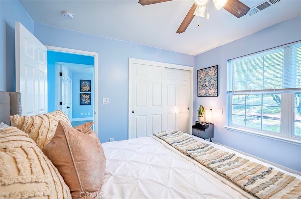 40202 Hillsborough Loop Property Photo 18