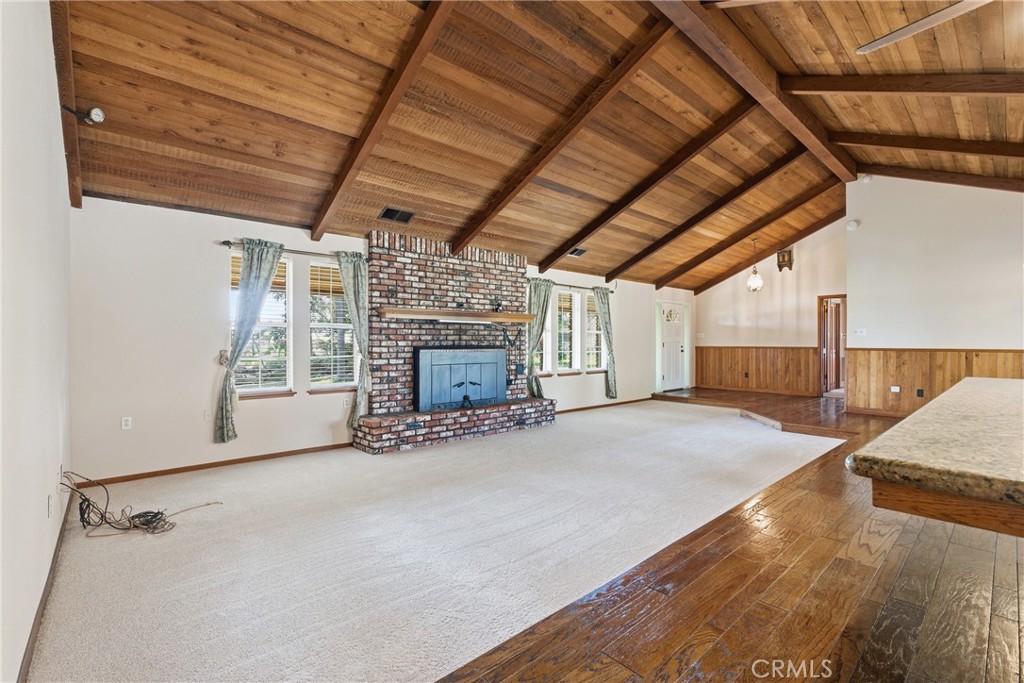 7176 E Butler Property Photo 8