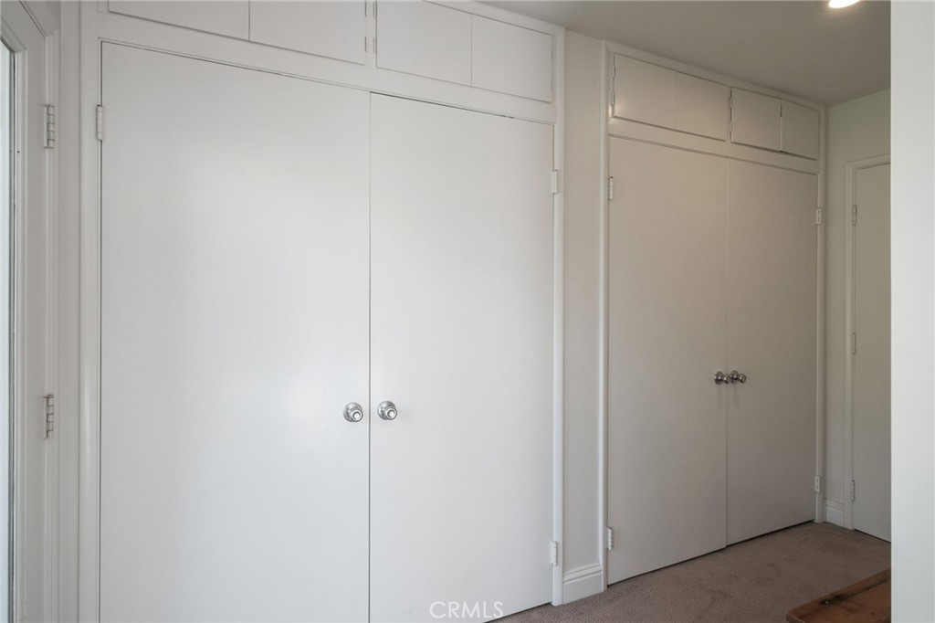 1264 W Celeste Property Photo 26