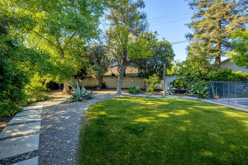 1264 W Celeste Property Photo 59