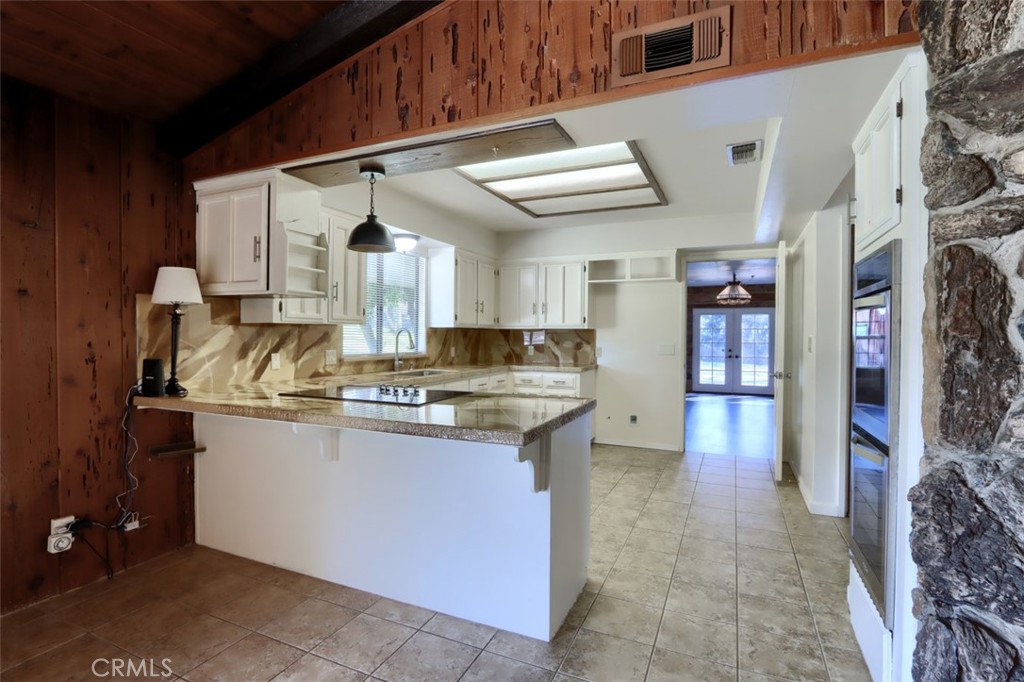 31729 Cherokee Property Photo 14