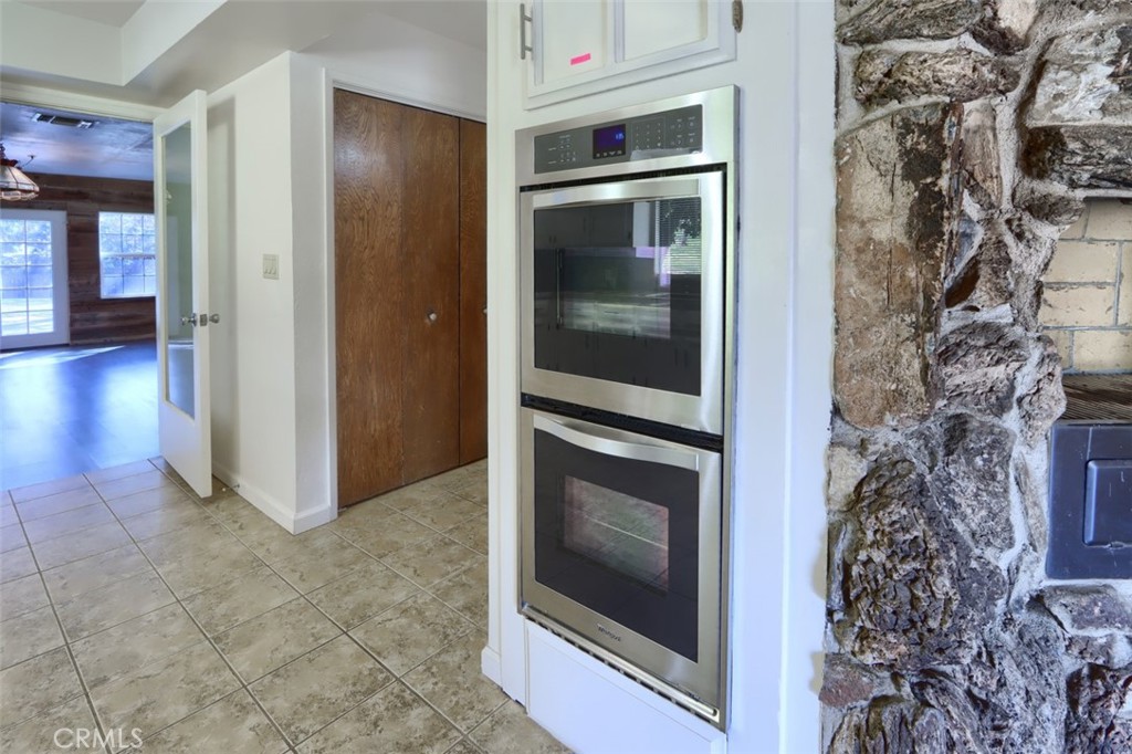 31729 Cherokee Property Photo 15