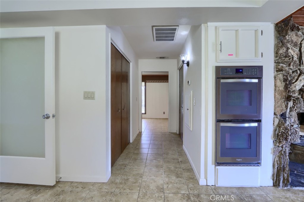 31729 Cherokee Property Photo 18