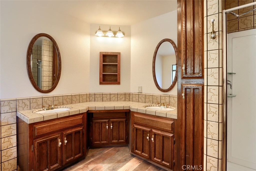 31729 Cherokee Property Photo 37