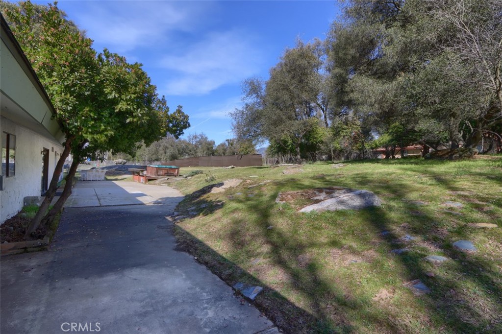 31729 Cherokee Property Photo 44