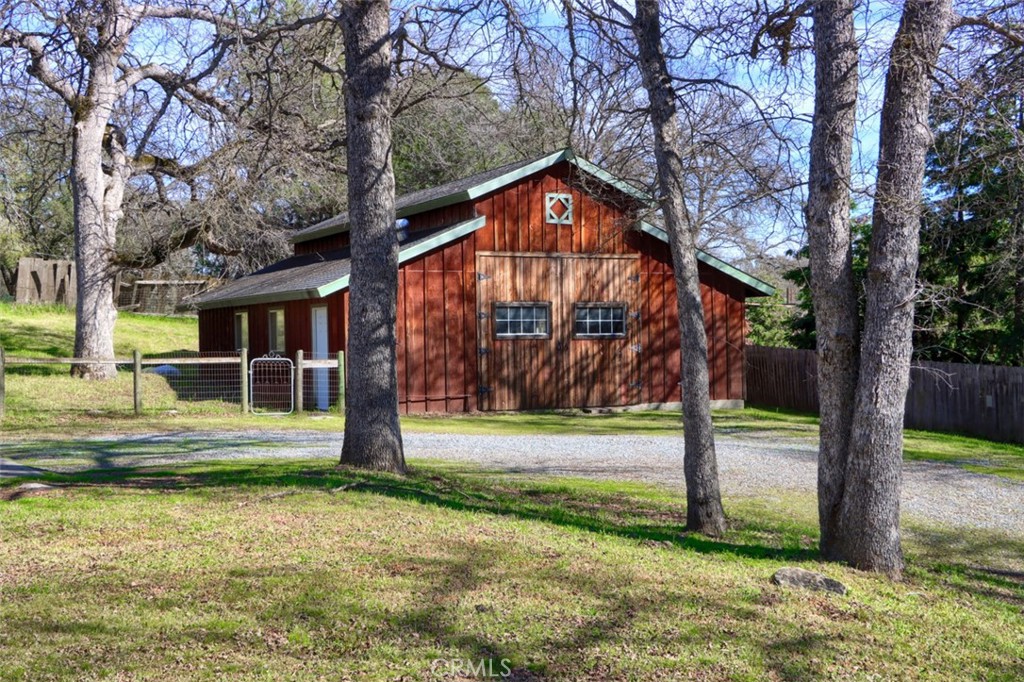 31729 Cherokee Property Photo 45