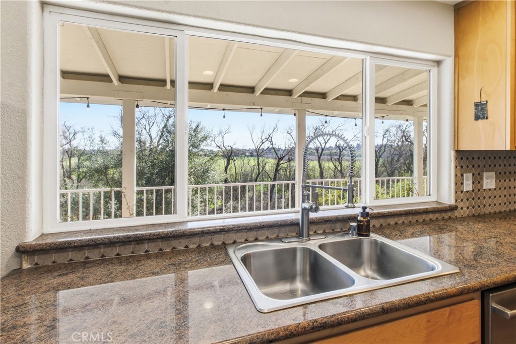 12030 Rodden Property Photo 24