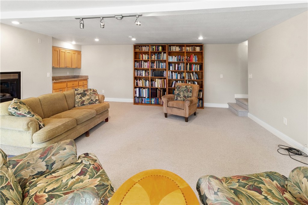 12030 Rodden Property Photo 37