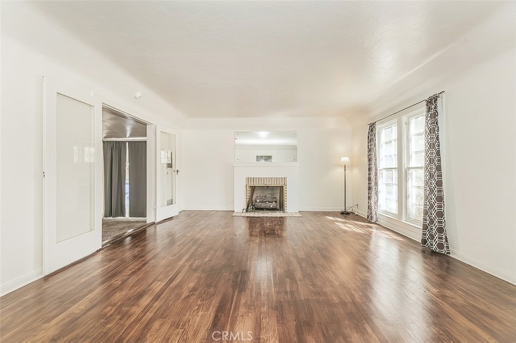 643 E Vassar Property Photo 5