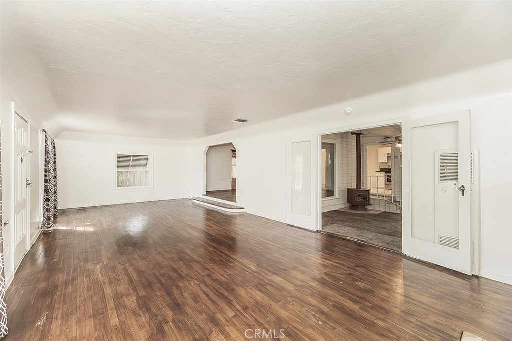 643 E Vassar Property Photo 7