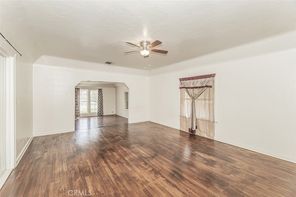 643 E Vassar Property Photo 16